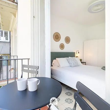 Weroomies- Colom Apartment